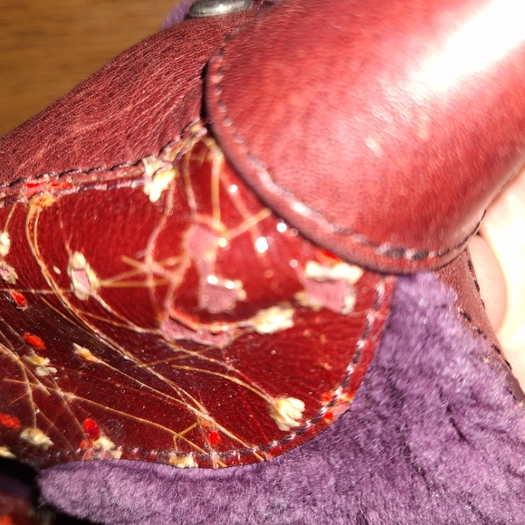 John Fluevog Floral Burgundy Shearling Sling Bag Purse - Picture 7 of 15